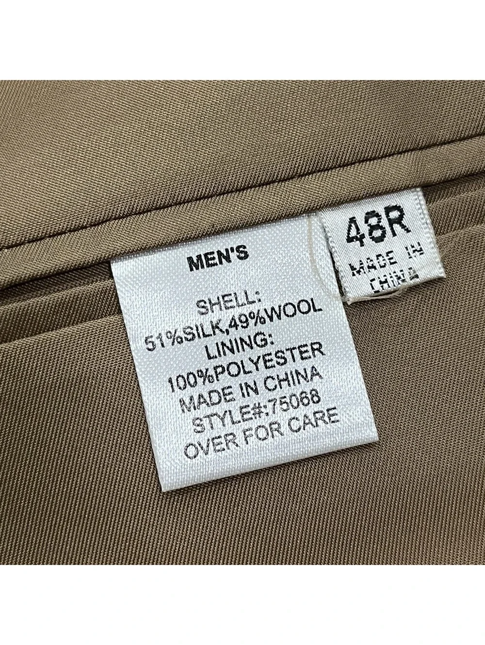TravelSmith Beige Houndstooth Blazer 48R Men’s Sport Coat Classic Silk Wool Prep